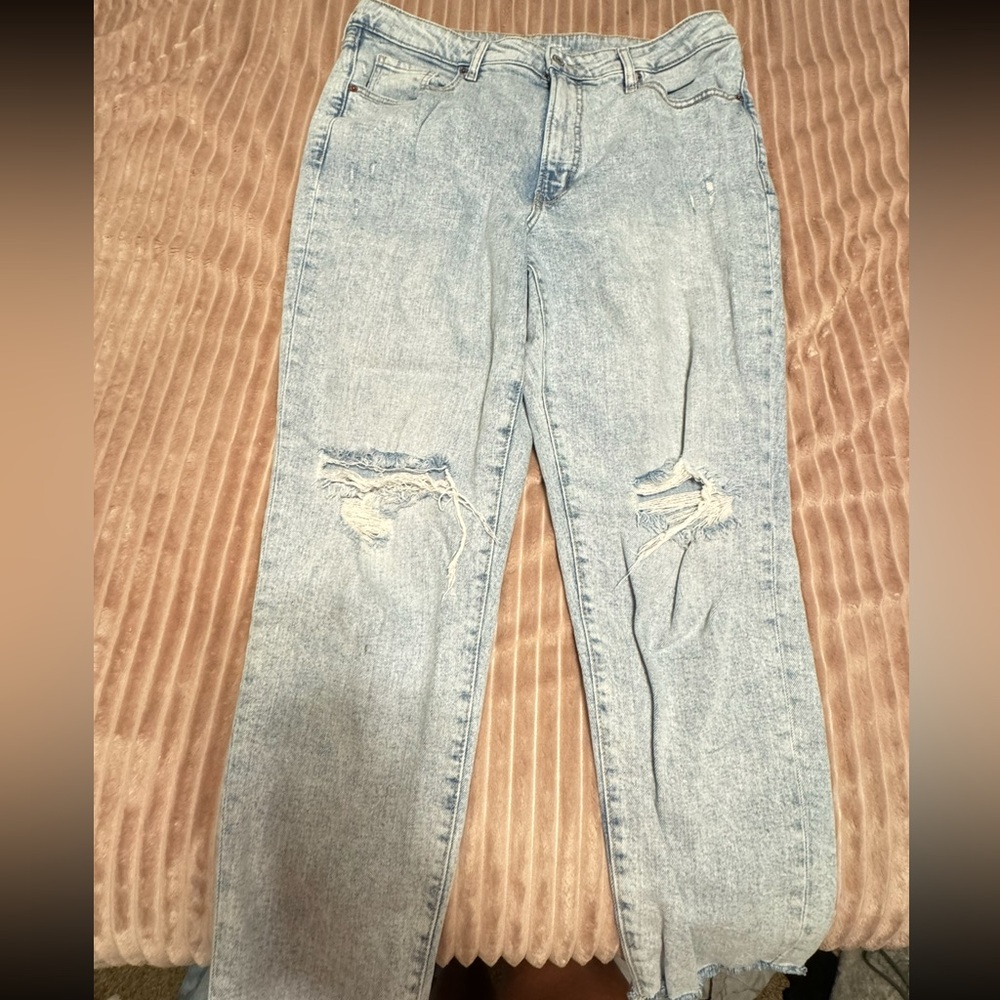 Size 16 women’s jeans old navy brand